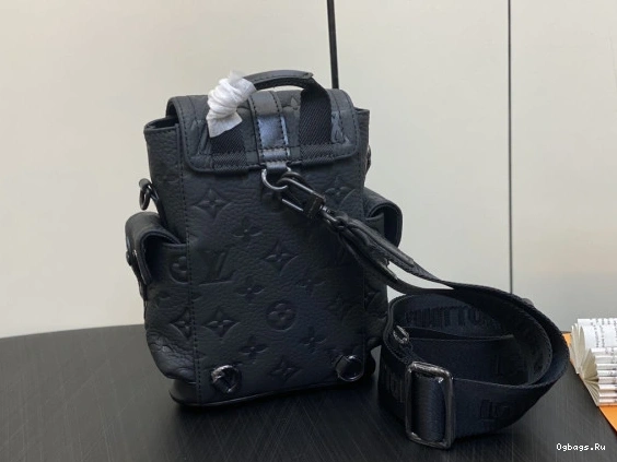 VUITTON Nano LOUIS Christopher 0106